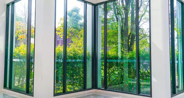 Folding Glass Balcony Door Repair in Bellview, FL